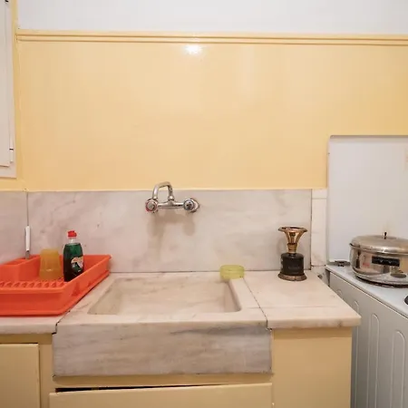 Kato Patisia Train St. 2 Bedrms 3 Pers. Apartment Athens